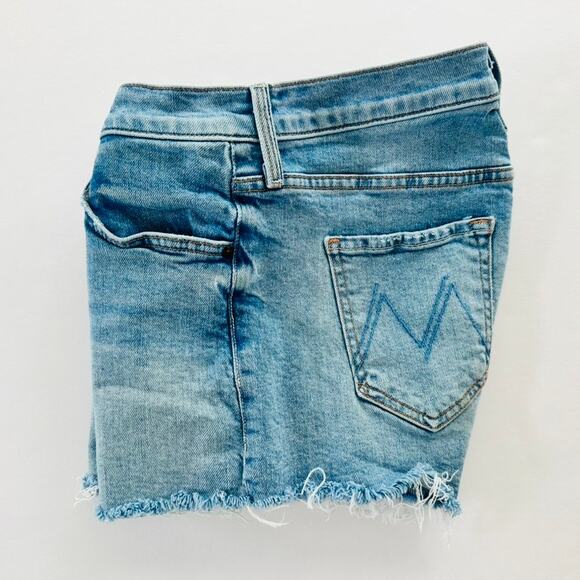 Mother Denim The Scrapper Jean Shorts Size 25 Fray Hem Light Blue Wash 3" Inseam - Picture 3 of 9